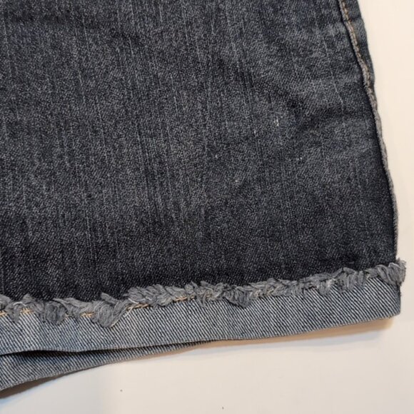 3/$20 Guess Denim Shorts Cuffed Raw Hem Sequin Monogram Logo Faded Jeans - Picture 6 of 9